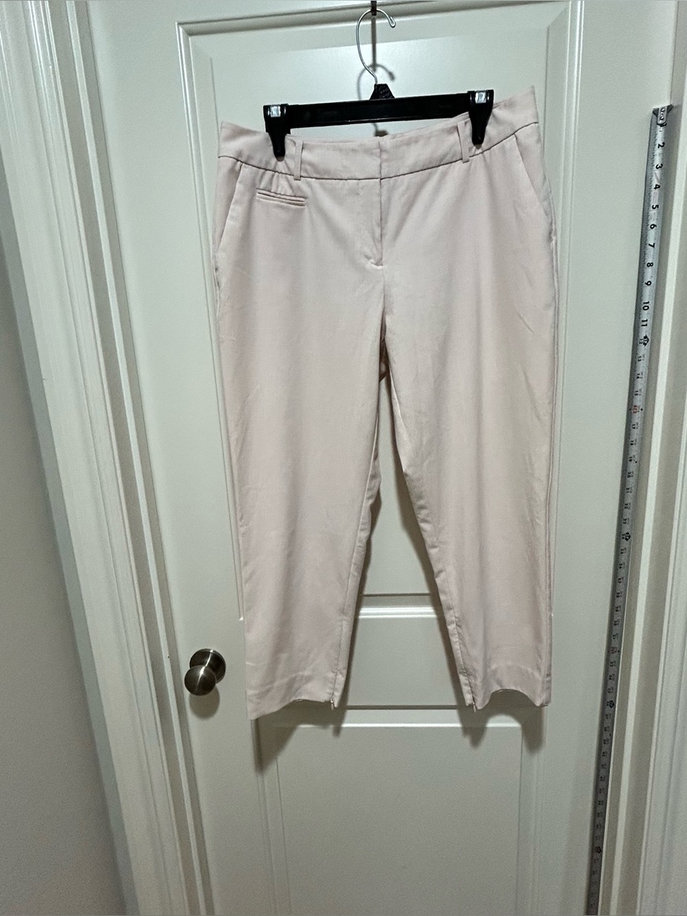 Worthington Women's size 10S Light Blush Straight-Leg modern fit Pants. Nice